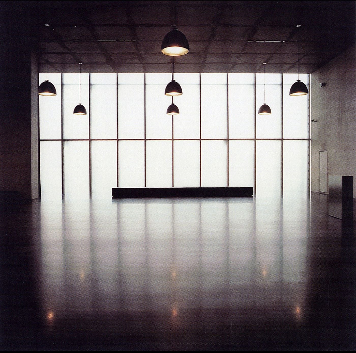 Rooms/Räume: Lucinda Devlin, Andreas Gursky, Candida Höfer