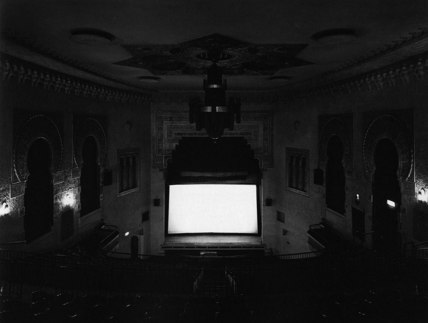 Photographs by Hiroshi Sugimoto: Dioramas, Theaters, Seascapes (Sonnabend Gallery and Sagacho Exhibit Space)