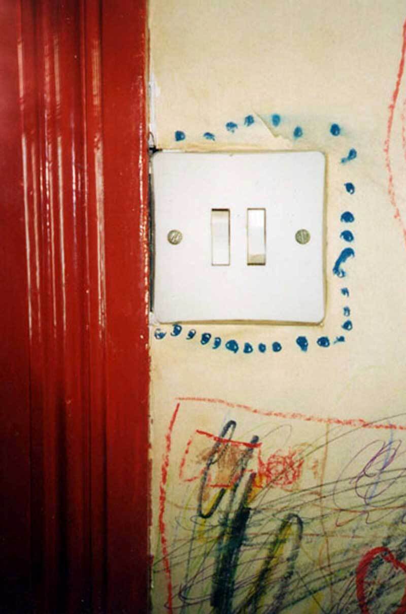 Anna Fox: 41 Hewitt Road 1996–1999