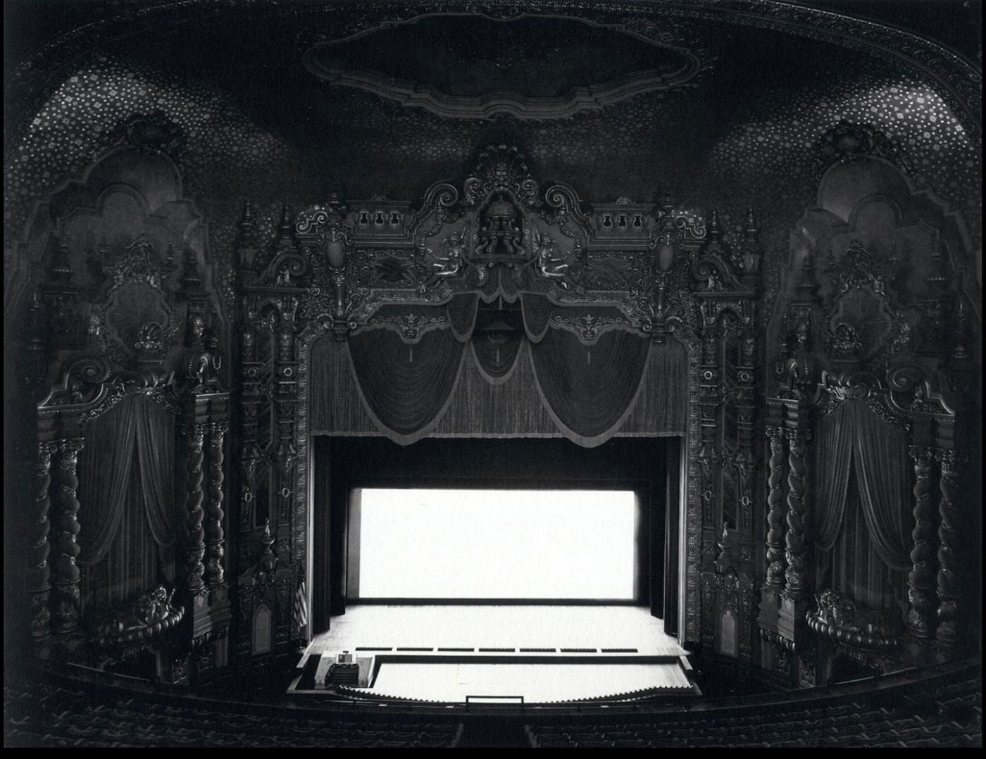 Hiroshi Sugimoto: Theaters [SIGNED in English with a calligraphy brush]