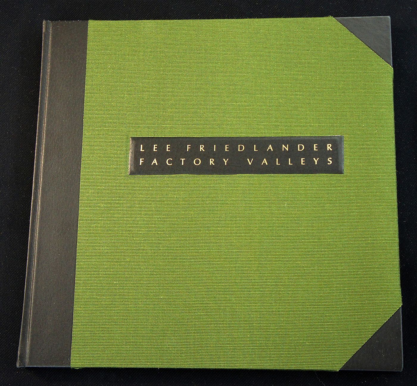Lee Friedlander: Factory Valleys: Ohio and Pennsylvania (Special Limited Edition with One Vintage Gelatin Silver Print)