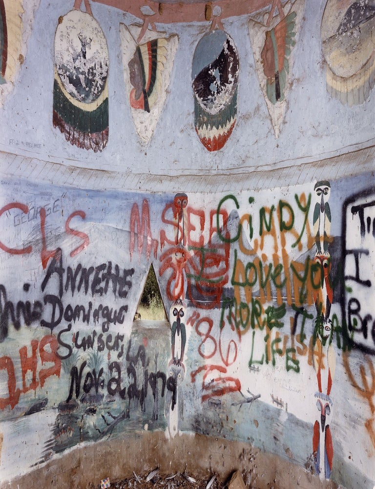 Vincent Borrelli: "Interior of Ed Galloway's Totem, Oklahoma, 1988" (20x24"...
