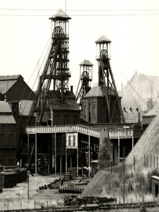 Item #114261 Bernd und Hilla Becher: Industrielandschaften (Industrial Landscapes), Collector's...